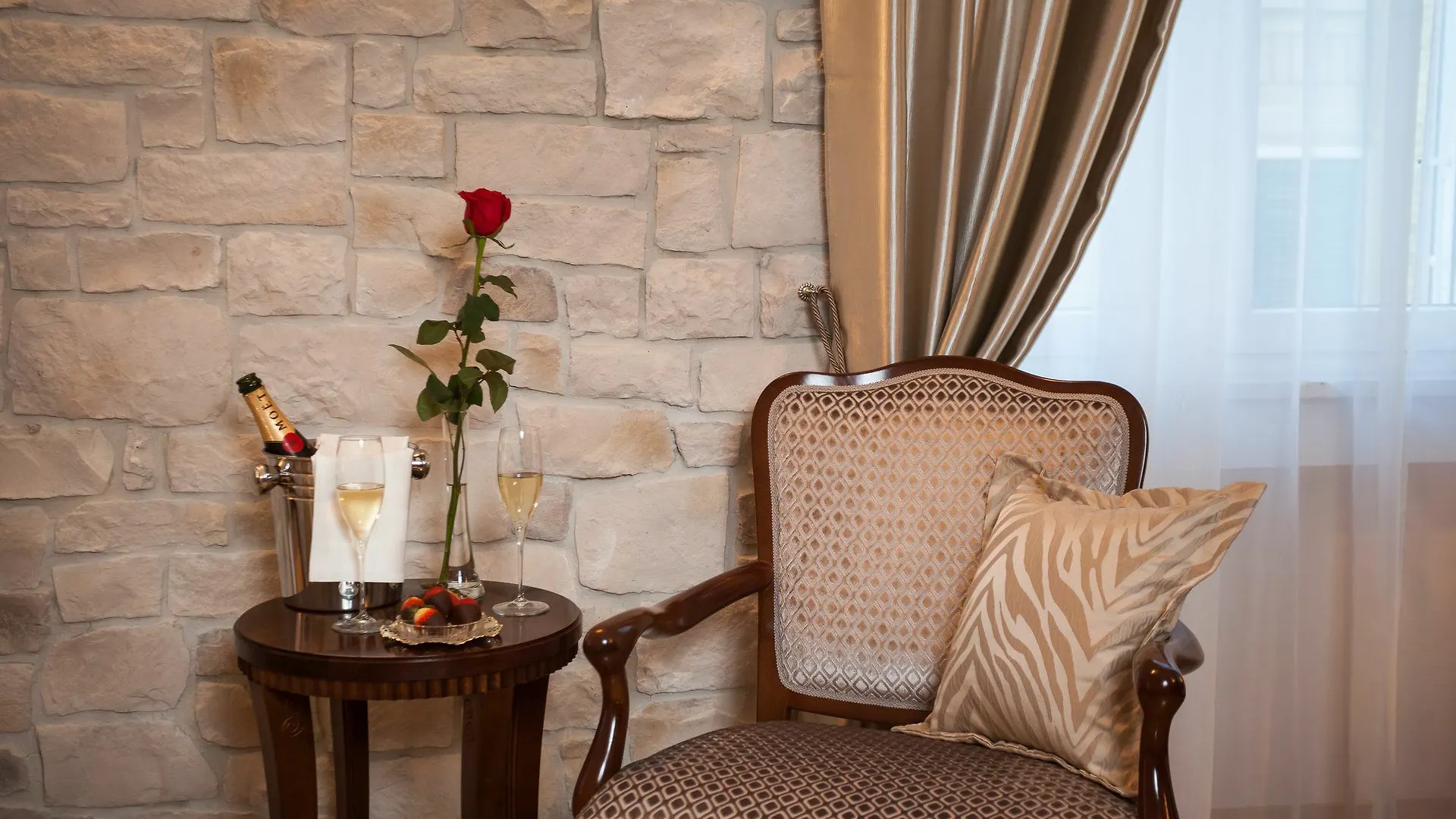 Priska Heritage Rooms (Adults Only) Split